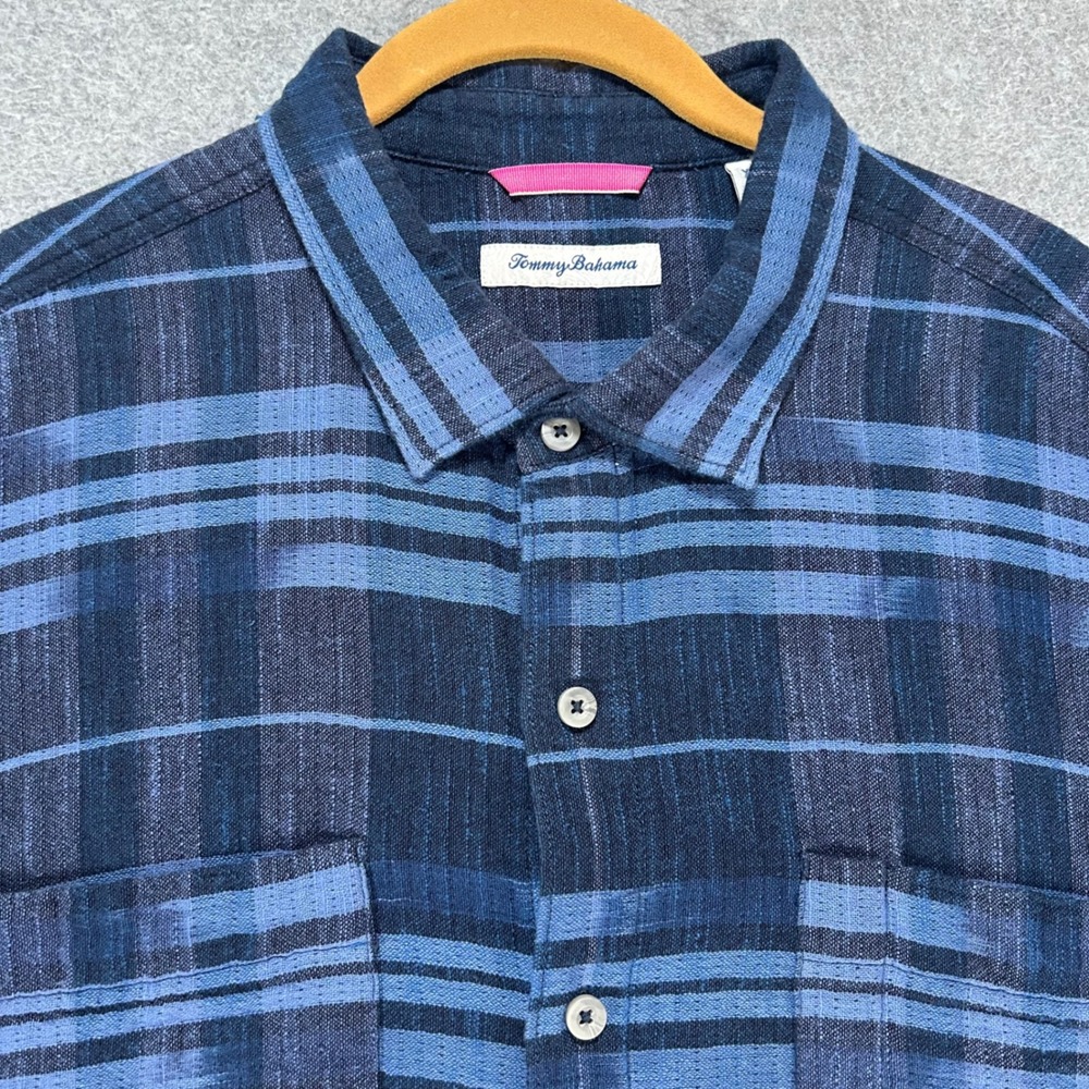 Tommy Bahama Button Down Shirt Mens XL Blue Plaid Coastal Casual